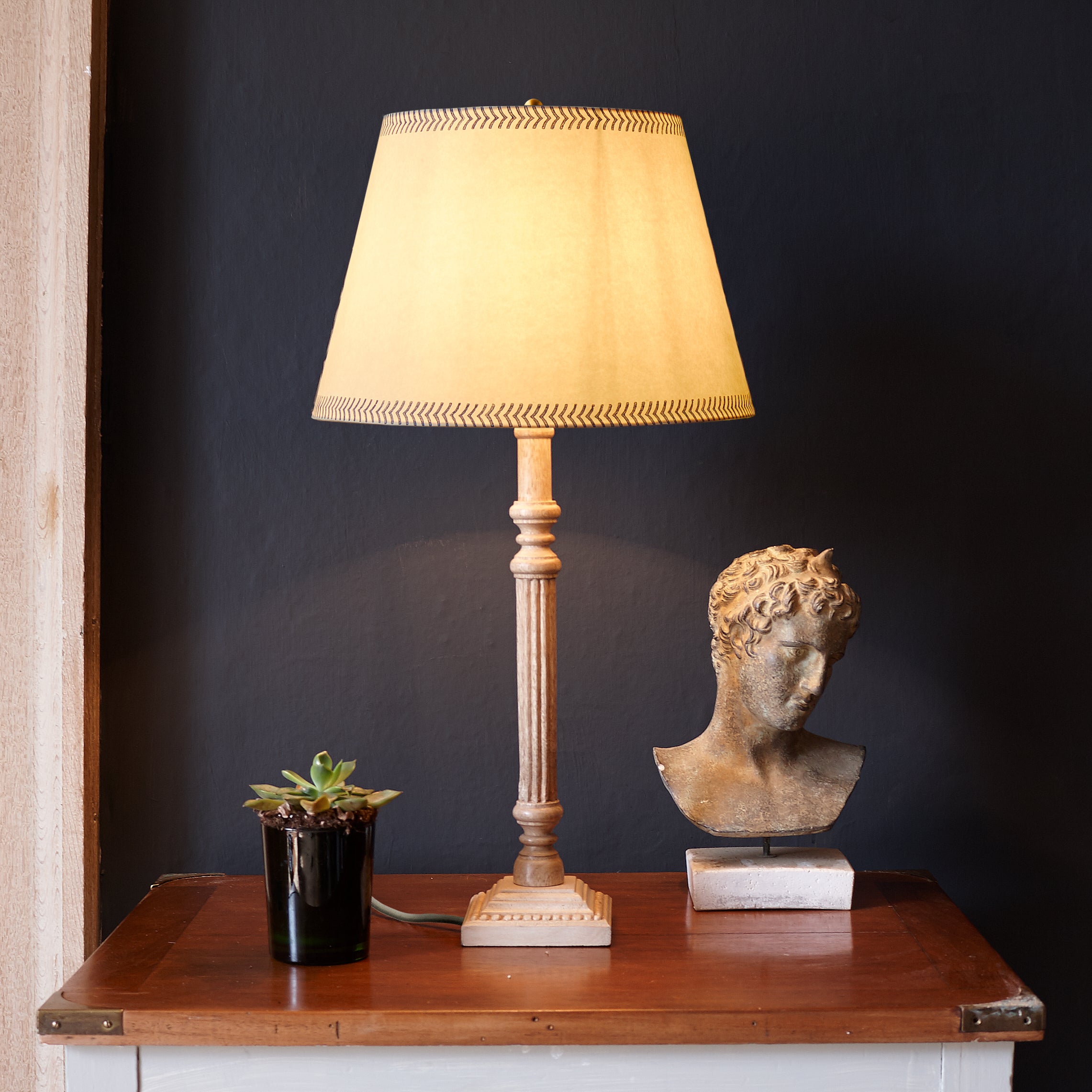 Hera table lamp in lightly waxed